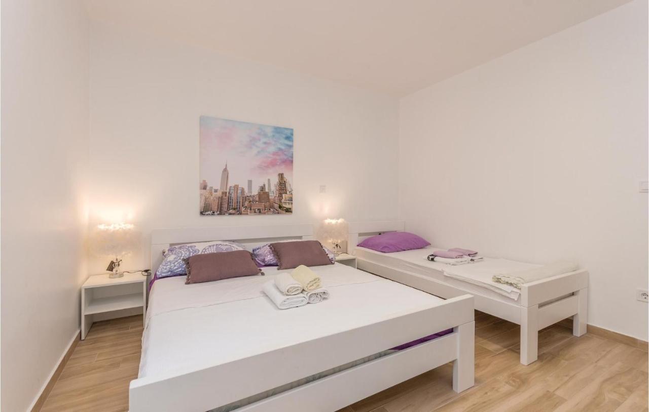 Apartments In Turanj, 20M From The Beach Sukošan Екстериор снимка