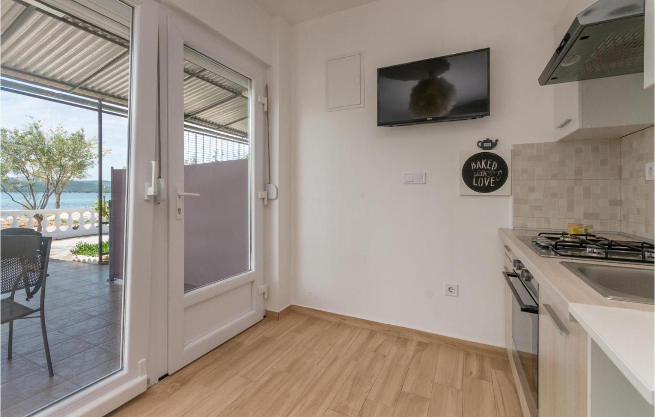 Apartments In Turanj, 20M From The Beach Sukošan Екстериор снимка