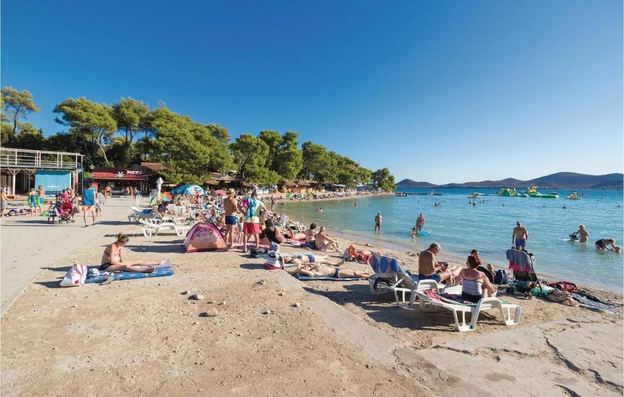 Apartments In Turanj, 20M From The Beach Sukošan Екстериор снимка